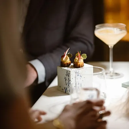 호텔 Chateau Neercanne - Oostwegel Collection, Member Of Relais And Chateaux 5*